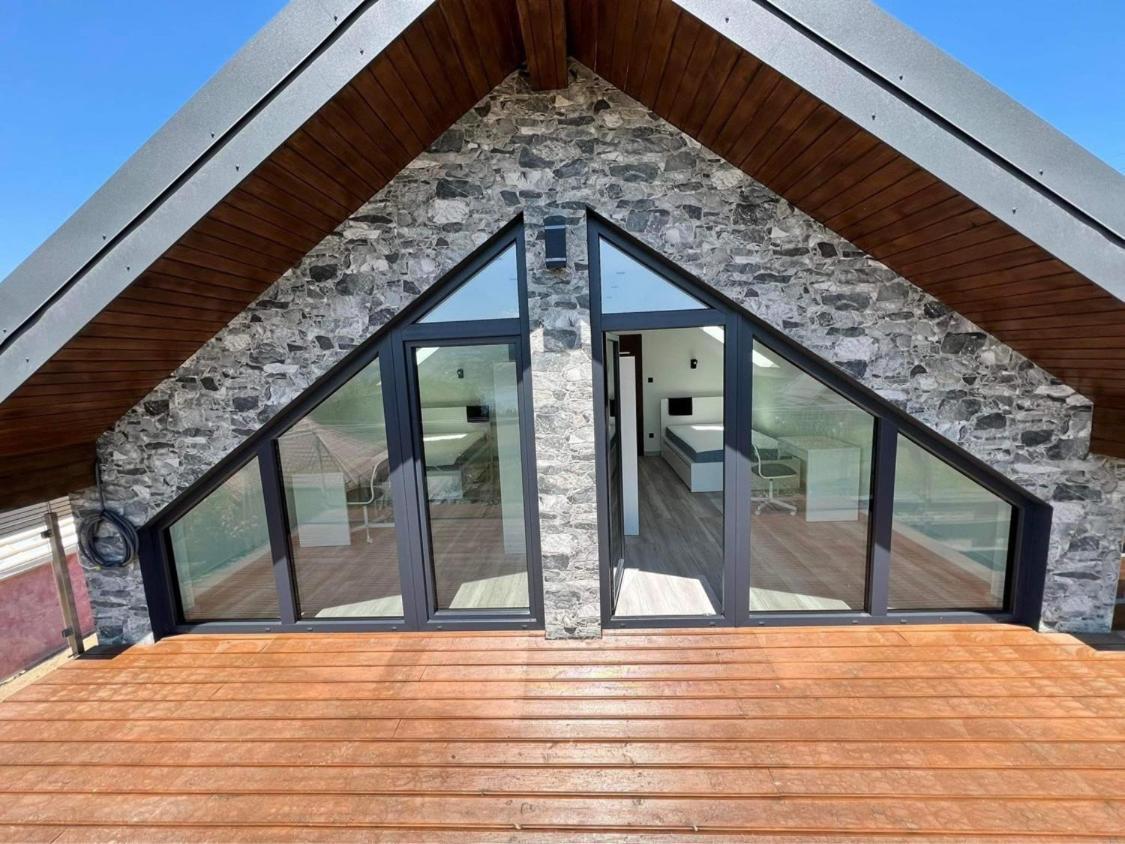 Wichrowe Wzgorze Z Jacuzzi Villa